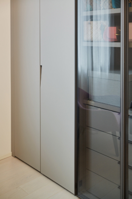 flat interior - wardrobe