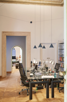 Interior photography of Il Foglio editorial offices at Palazzo Nari, Rome