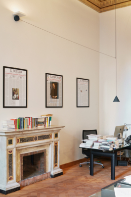 Interior photography of Il Foglio editorial offices at Palazzo Nari, Rome